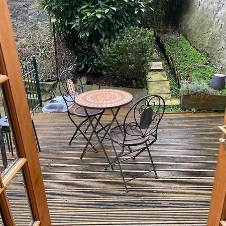 Fantastic Location 10 Mins To Princes Street- 15 To Royal Mile- Main Door-Patio Эдинбург Экстерьер фото