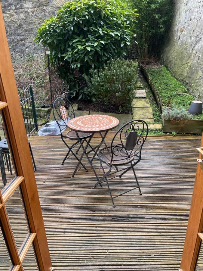 Fantastic Location 10 Mins To Princes Street- 15 To Royal Mile- Main Door-Patio Эдинбург Экстерьер фото
